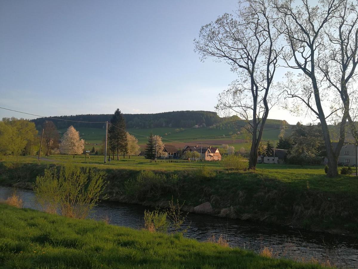 Agroturystyka "U Kasi" Scinawka Gorna Luaran gambar